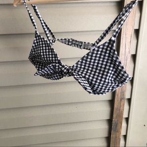 Black and white bikini top